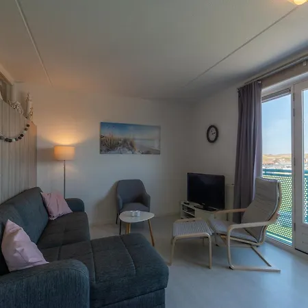 In Dutch Coast With Access アパート *