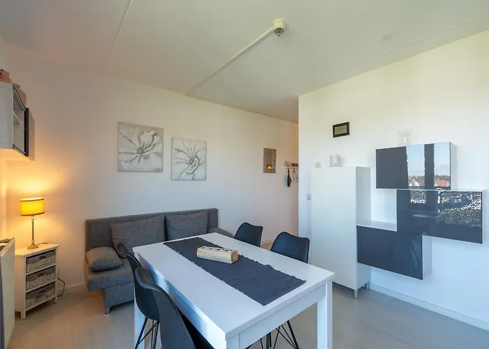 In Dutch Coast With Access Julianadorp